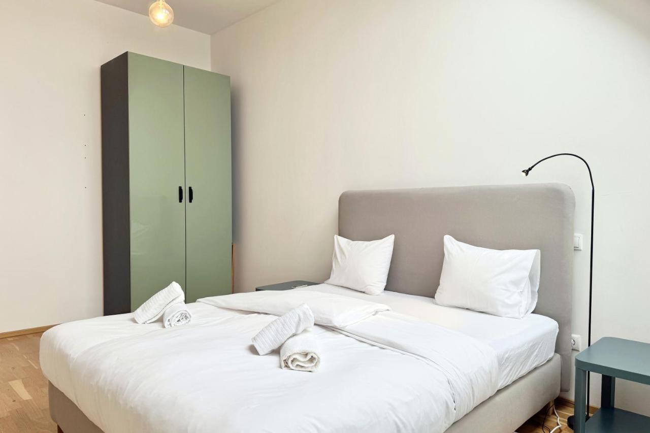 Spacious Penthouse In Favoriten Appartamento *