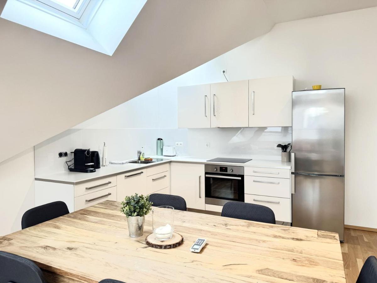 Appartamento Spacious Penthouse In Favoriten Vienna